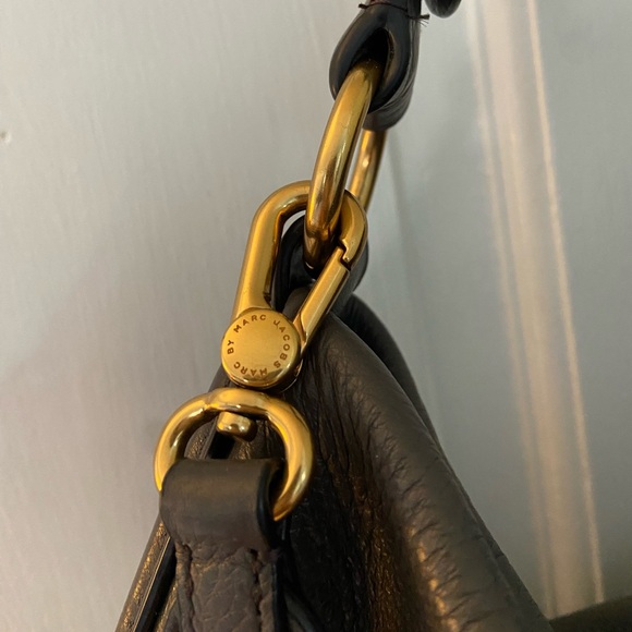 Marc by Marc Jacob’s Hillier Hobo Crossbody Grey EUC - Picture 3 of 14